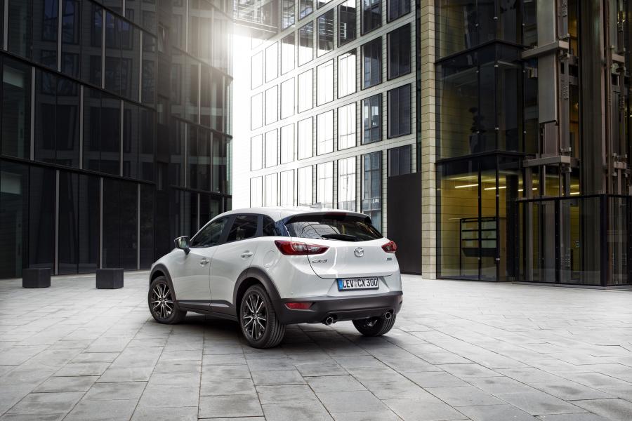 Mazda CX-3 2015 года  (фото 22 из 45)